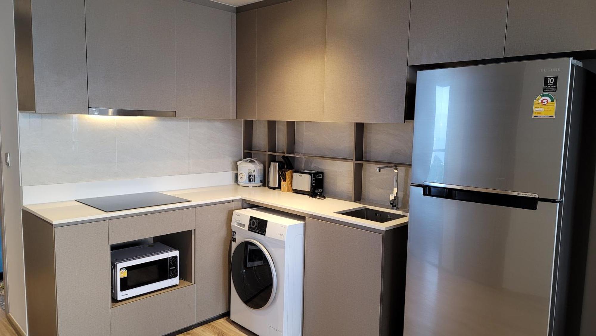 Andromeda Condo By Feng Pattaya Zimmer foto