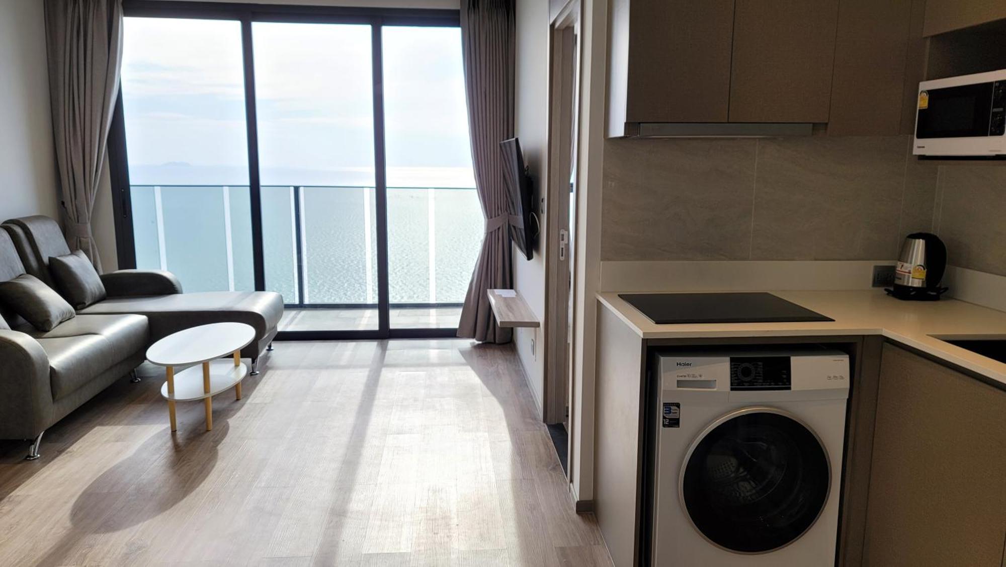 Andromeda Condo By Feng Pattaya Zimmer foto