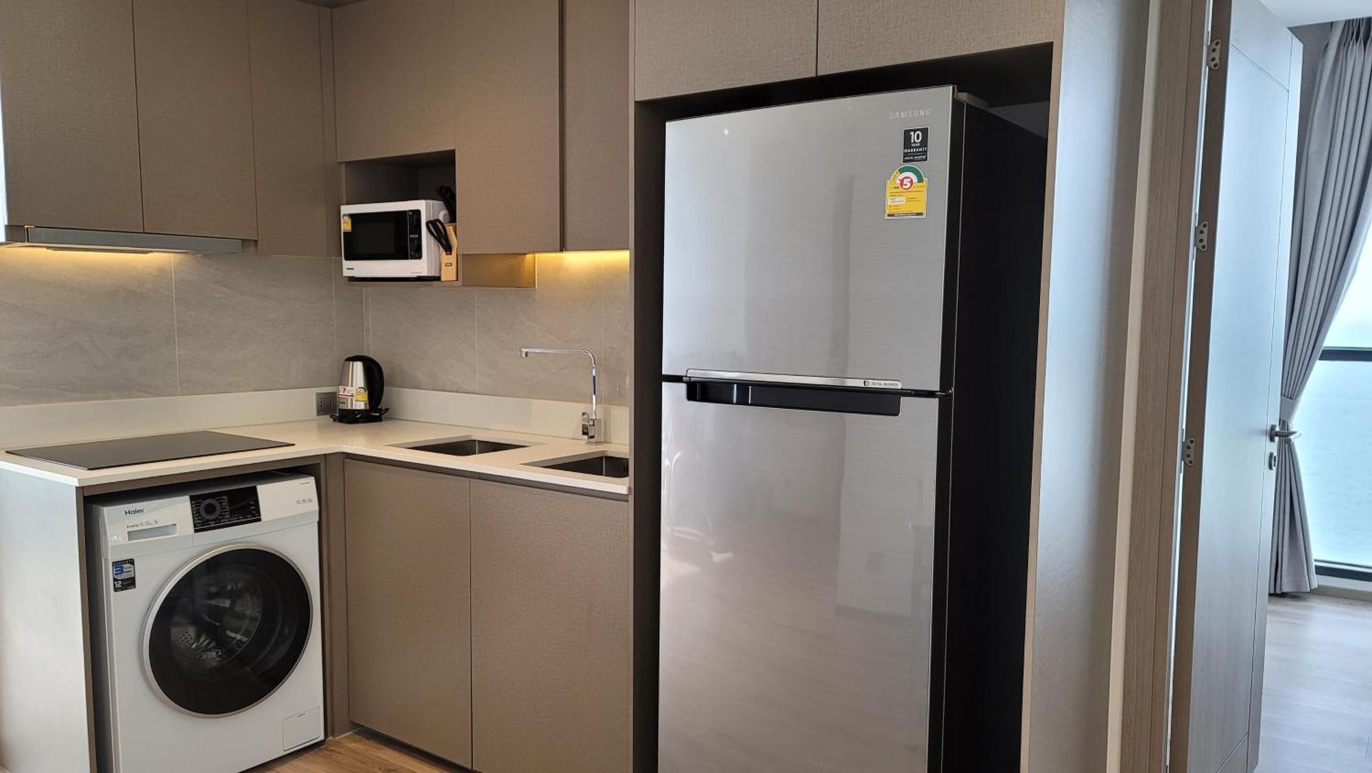 Andromeda Condo By Feng Pattaya Zimmer foto